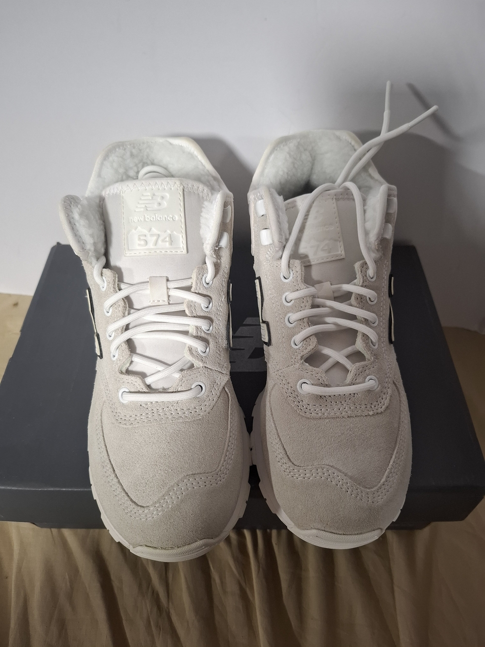 New Balance 574 Men's Sneakers in Light Beige and White